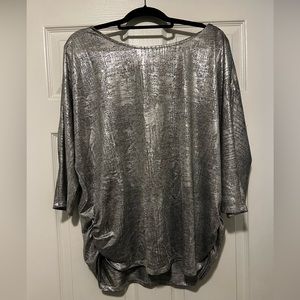 Shimmery and Shiny! Silver Drop B back detail!